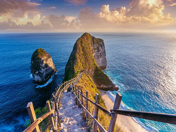 印尼峇厘島網美景點貝妮達島 天使的眼淚 恐龍灣五天-10人成行